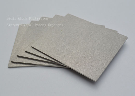 Sintered Titanium Plate Superior Mechanical Strength , No Pollution And Used For PEM Membrane Electrode Plate